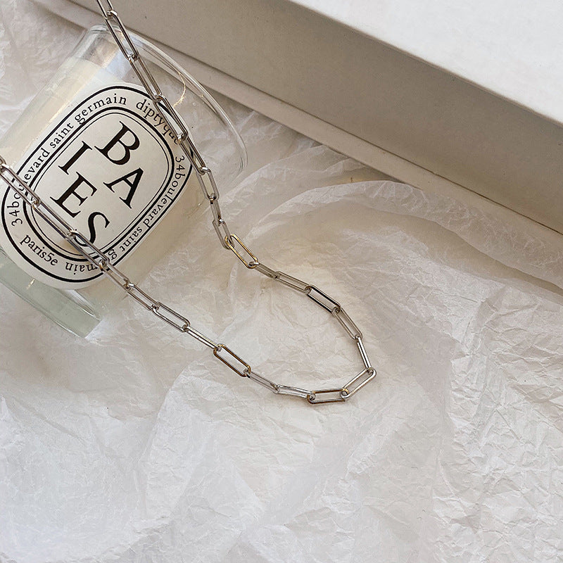 Wild chain clavicle chain